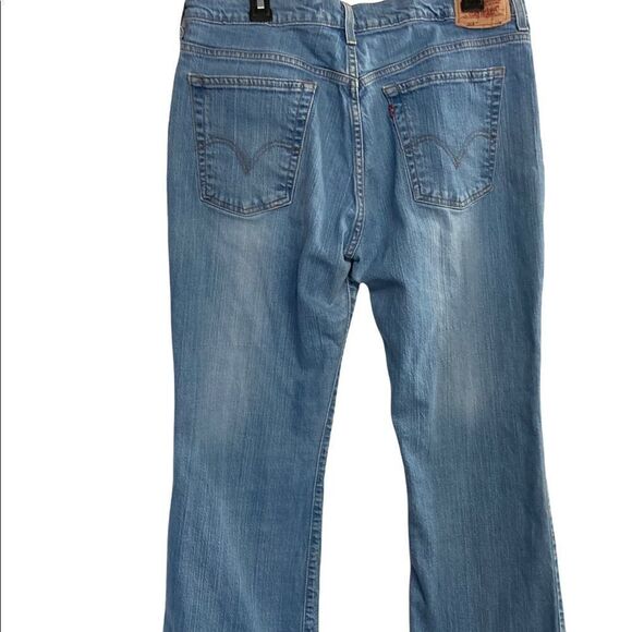 LEVI STRAUSS, Nouveau Bootcut 515, Women’s Jeans Size 14 Short ( inseam is 26”) - Picture 2 of 10